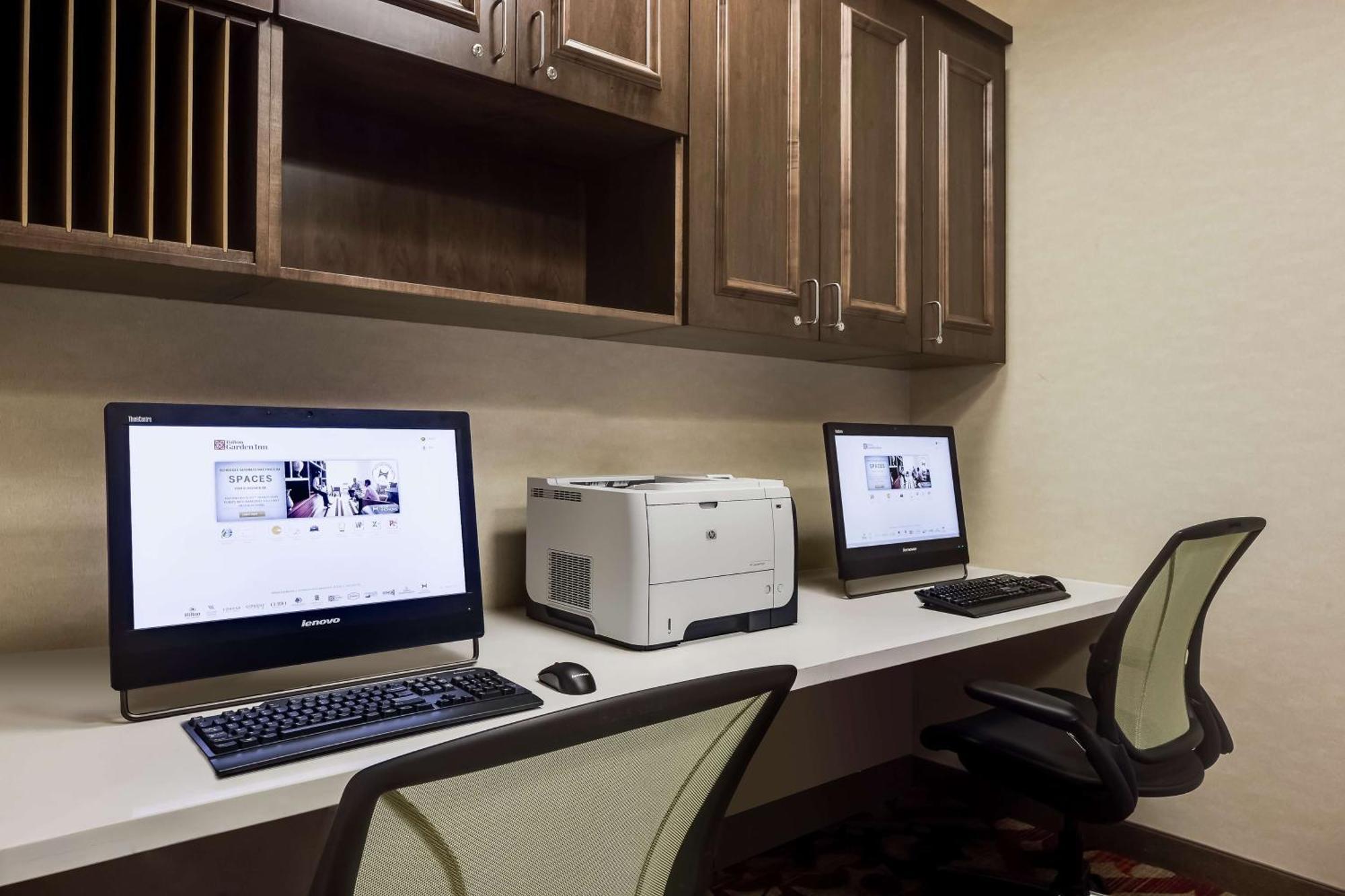 Hilton Garden Inn Bettendorf/ Quad Cities Kültér fotó