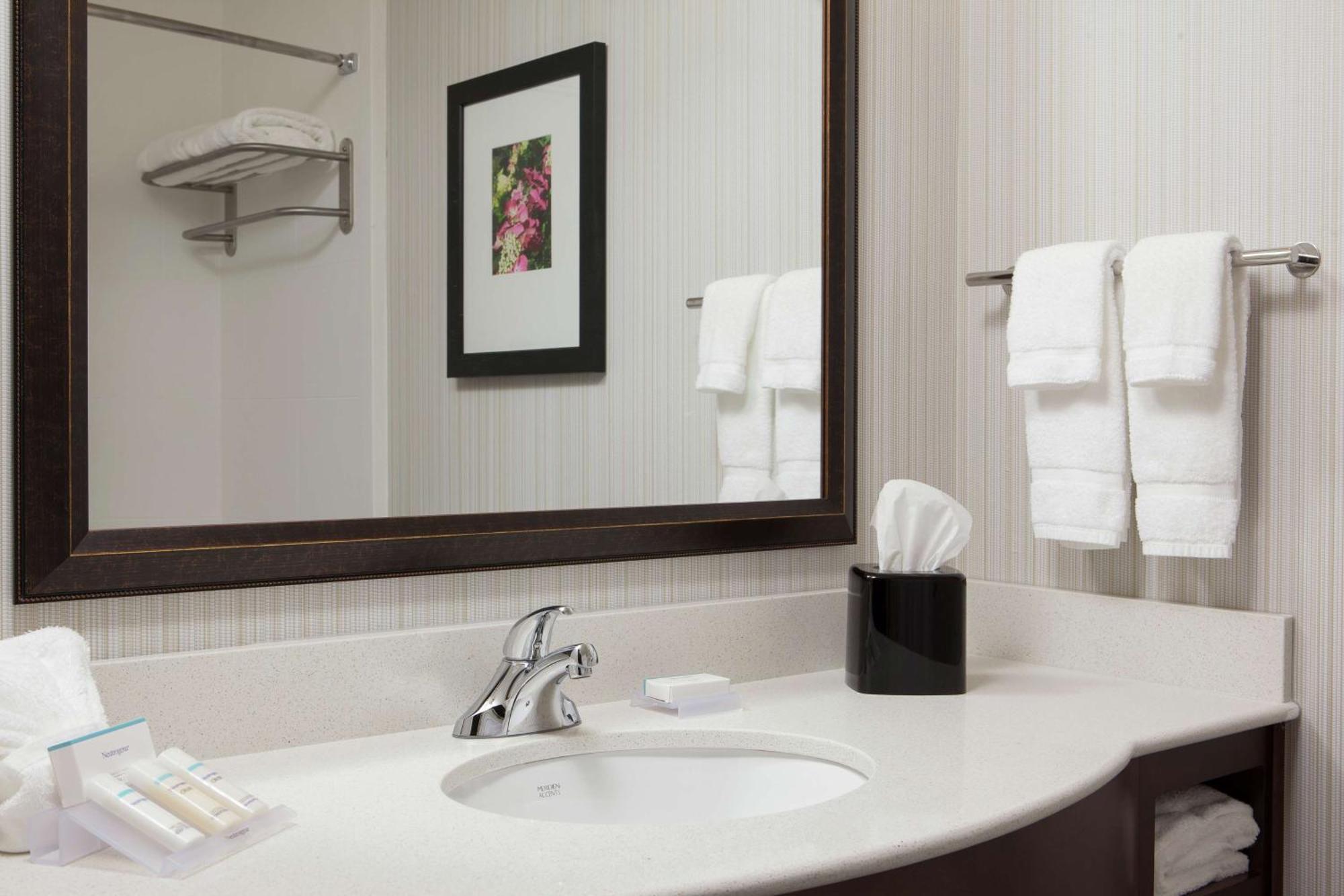 Hilton Garden Inn Bettendorf/ Quad Cities Kültér fotó